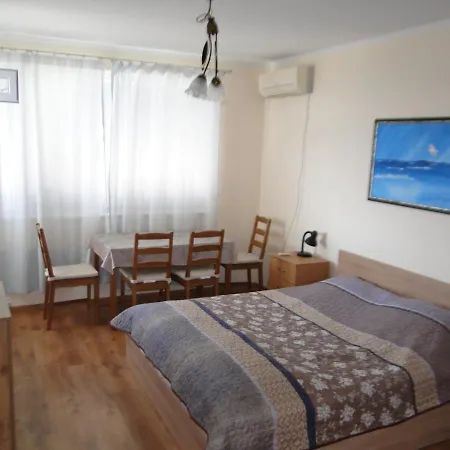 Vendégház дом христови 3*